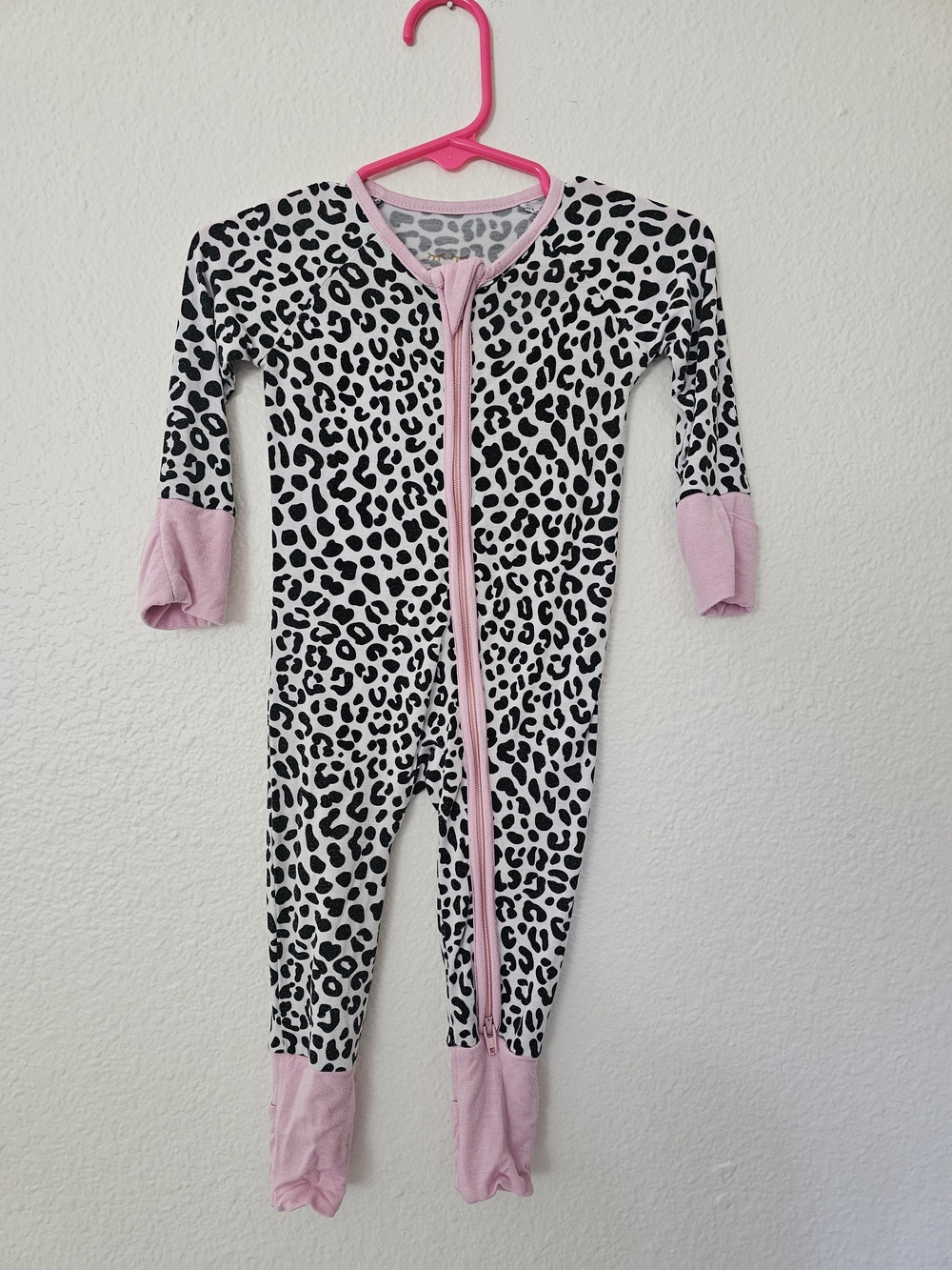 Little Sleepies OG Snow Leopard Print 0-3m Zippy